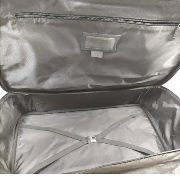 Gucci Black, Travel Bag - Picture 6 of 8